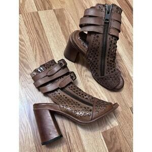 Freebird by Steven Theresa Brown Leather open-Toe Booties Side Zippers 9